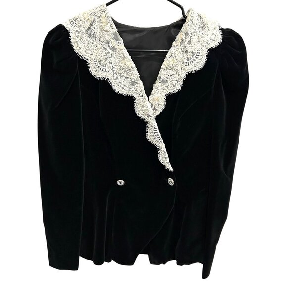 Vintage Black Velvet Jacket Lace Collar Rhinestone Buttons Size 8 - Picture 1 of 8